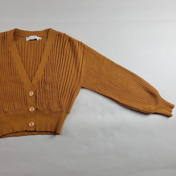 Astr Zuri Cropped Cardigan Sweater Womens Small Yellow Button Front Long Sleeve - Picture 4 of 11